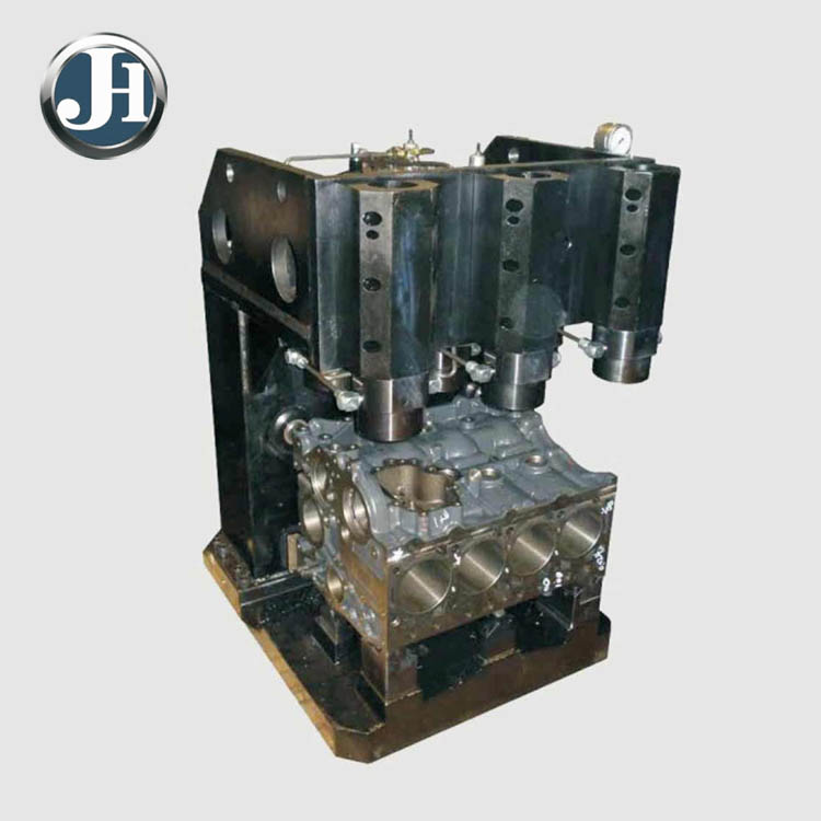 汽車發(fā)動機(jī)缸體